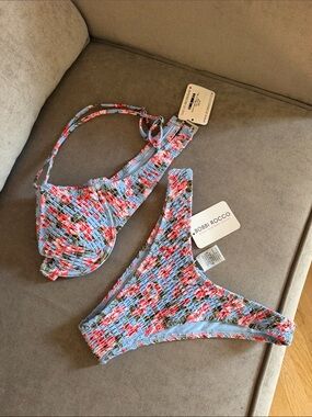 Bobbi Rocco Blue Floral Underwire Bikini Set Size Small